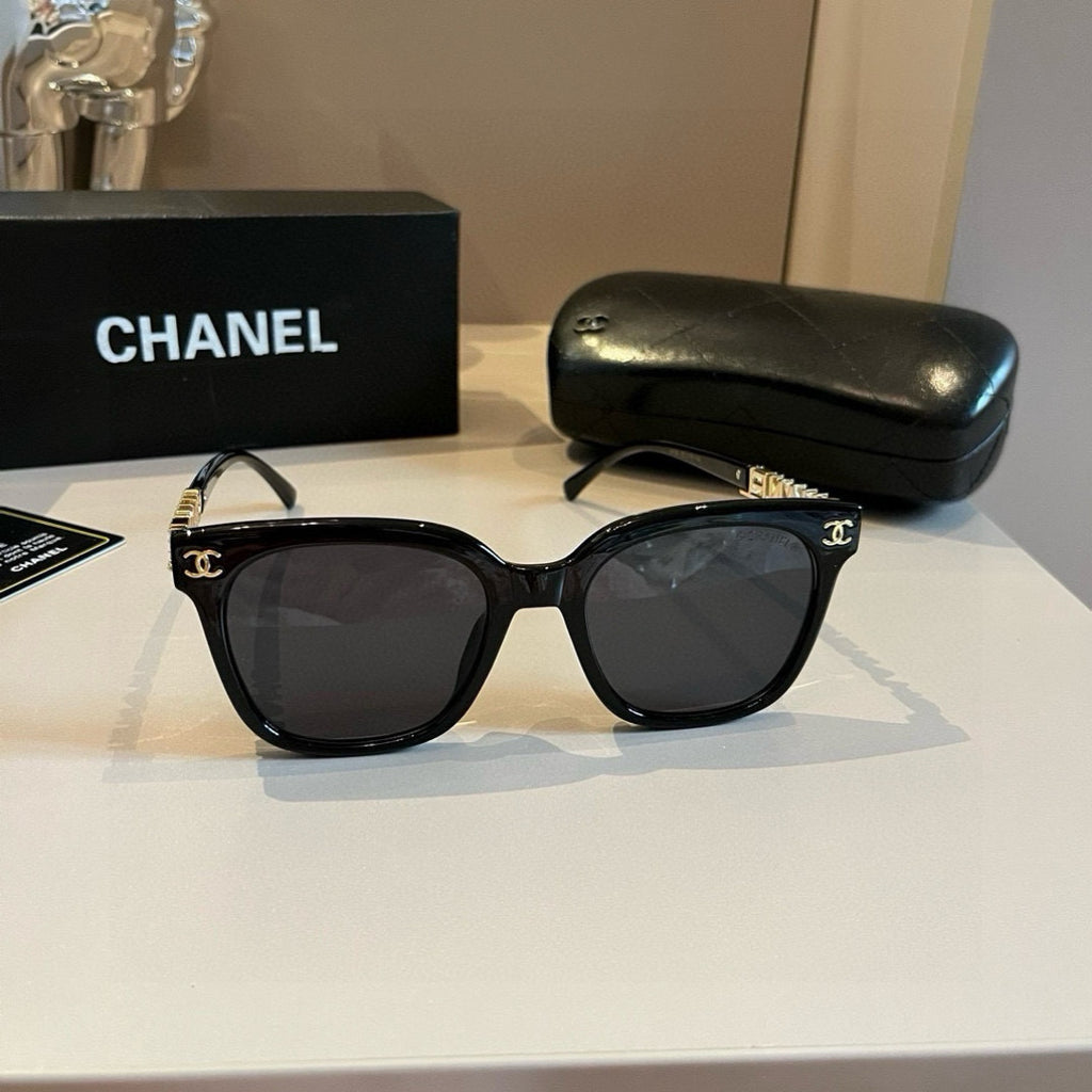 Chanel Fashion Gold Lens Sunglasses for Men & Women - 448989 - detail image 4