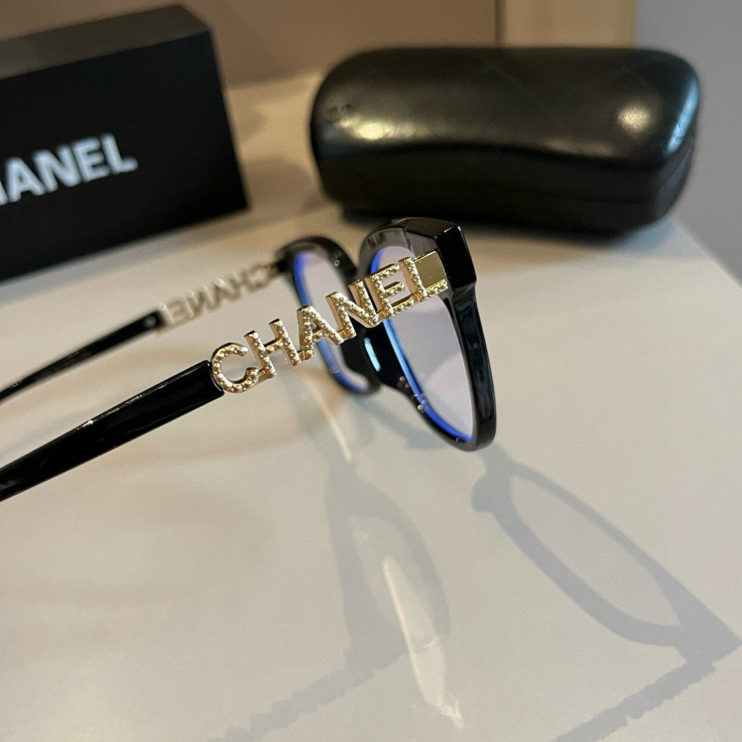 Chanel Fashion Silver Lens Sunglasses for Men & Women - 493459 - detail image 2