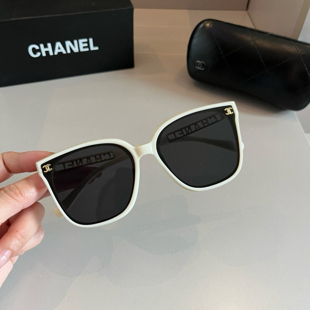 Chanel Oversized Silver Lens Sunglasses for Men & Women - 465152 - detail image 5