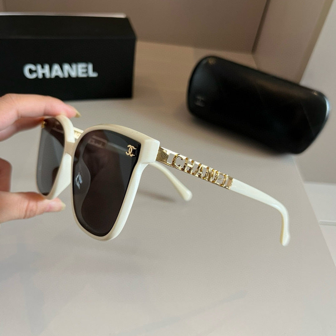 Chanel Oversized Silver Lens Sunglasses for Men & Women - 465152 - detail image 8
