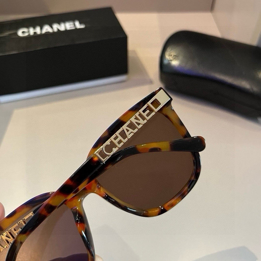 Chanel Oversized Brown Lens Sunglasses for Men & Women - 465153 - detail image 7