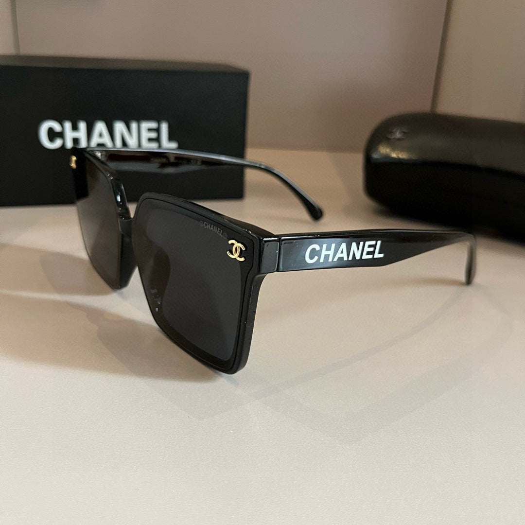 Chanel Blue-Light Fashion Silver Lens Sunglasses for Men & Women - 493553 - detail image 2