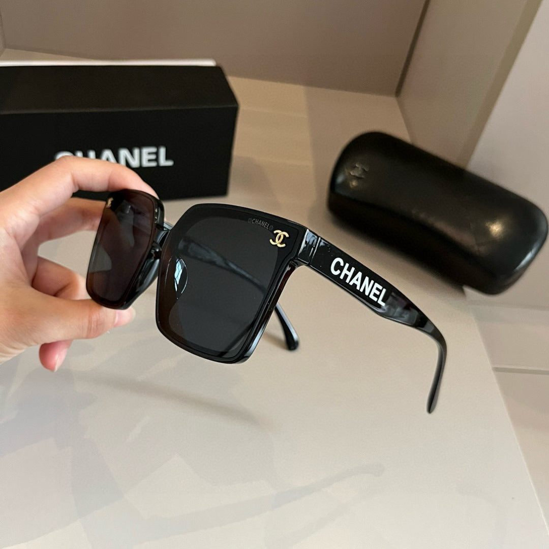 Chanel Blue-Light Fashion Silver Lens Sunglasses for Men & Women - 493553 - detail image 3