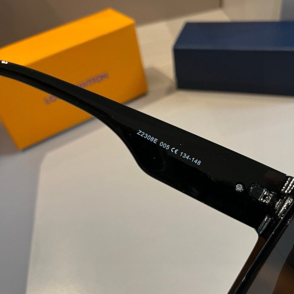 Louis Vuitton Fashion Red Lens Sunglasses for Men & Women - detail image 7
