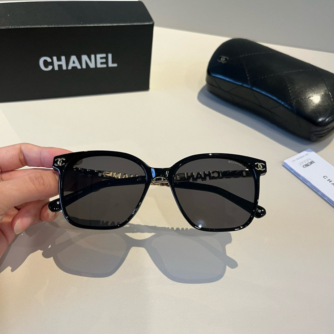 Chanel Fashion Black Lens Sunglasses for Men & Women - 449020 - detail image 5