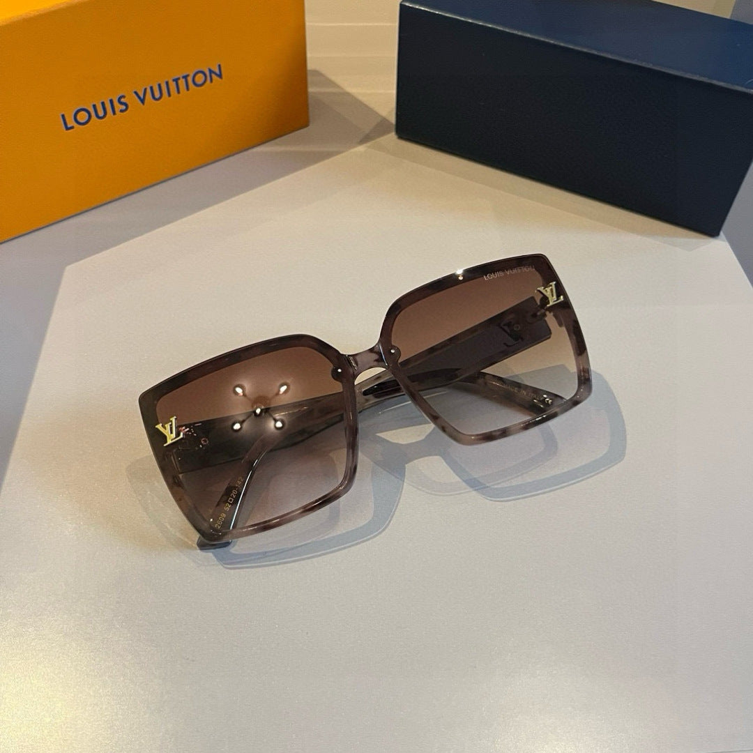 Louis Vuitton Fashion Gold Lens Sunglasses for Men & Women - 431143 - detail image 8