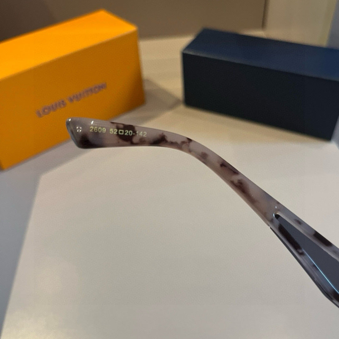 Louis Vuitton Fashion Gold Lens Sunglasses for Men & Women - 486154 - detail image 10
