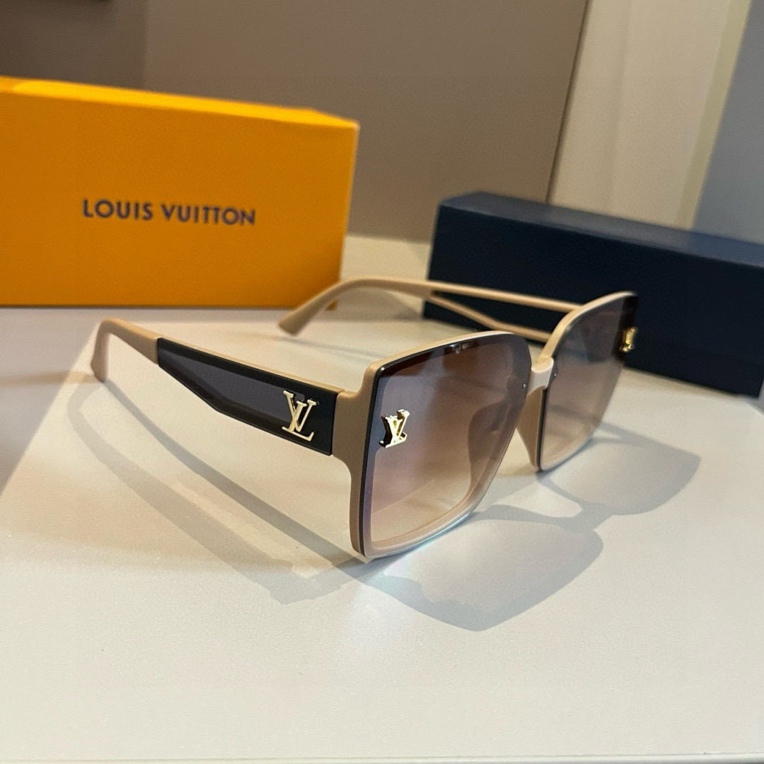 Louis Vuitton Fashion Gold Lens Sunglasses for Men & Women - 486155