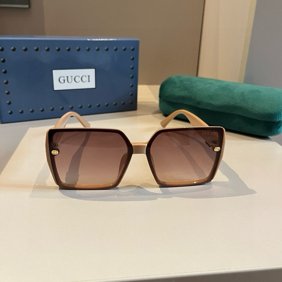 Louis Vuitton Fashion Gold Lens Sunglasses for Men & Women - 486155 - detail image 6