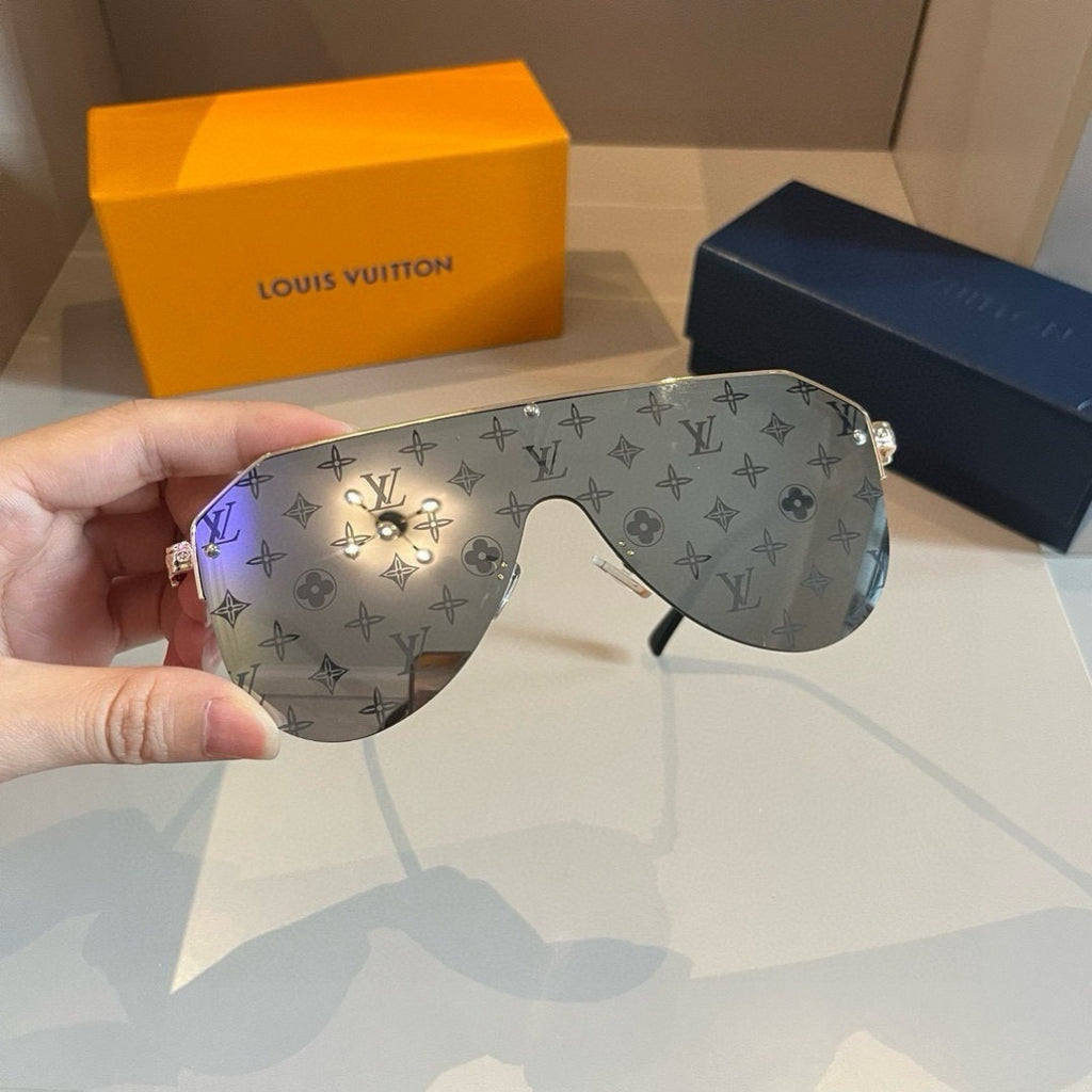 Louis Vuitton Polarized Fashion Gold Lens Sunglasses for Men - 464734 - detail image 5