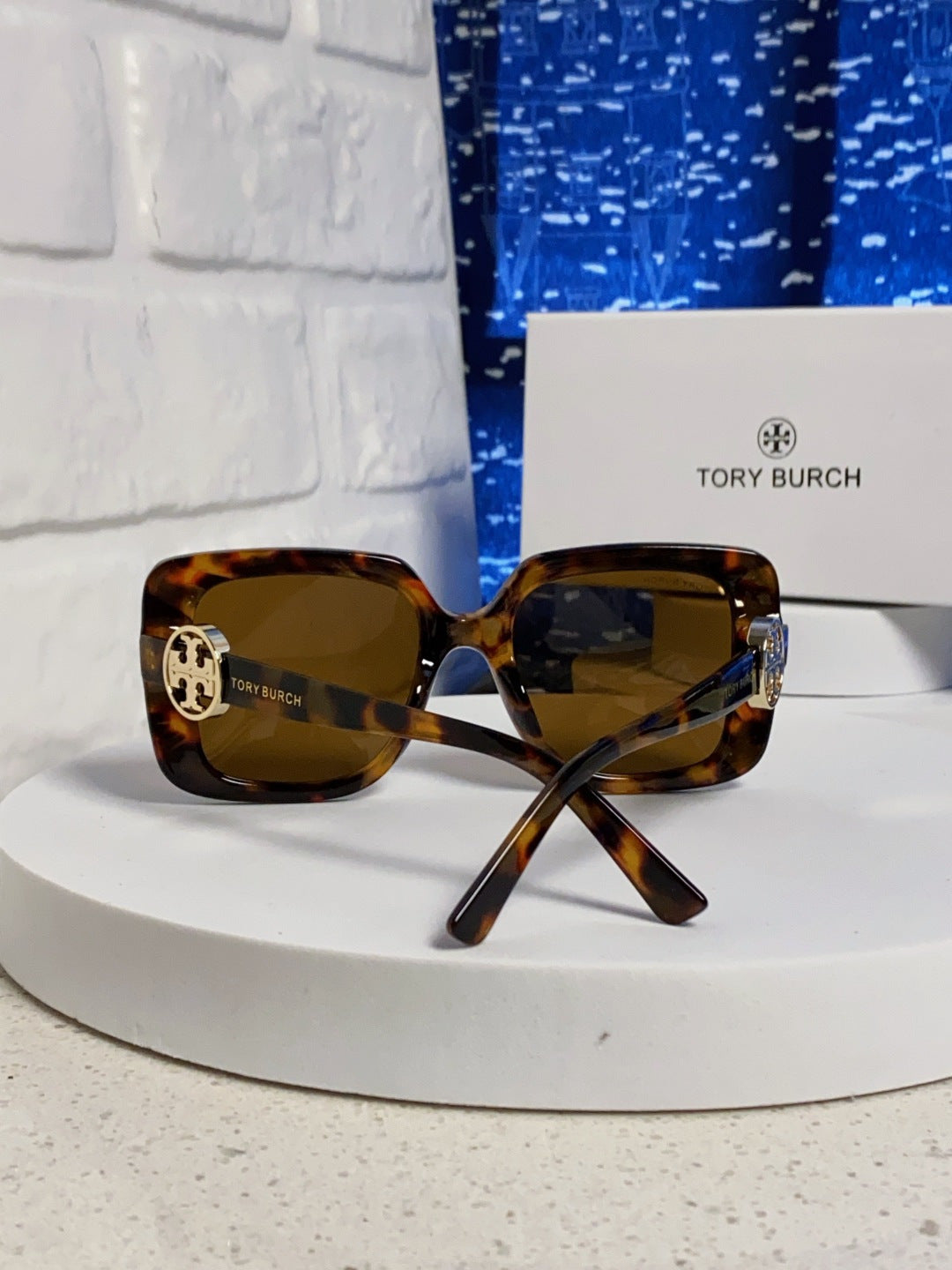 Burberry Square Brown Lens Sunglasses for Women - 487425 - detail image 3