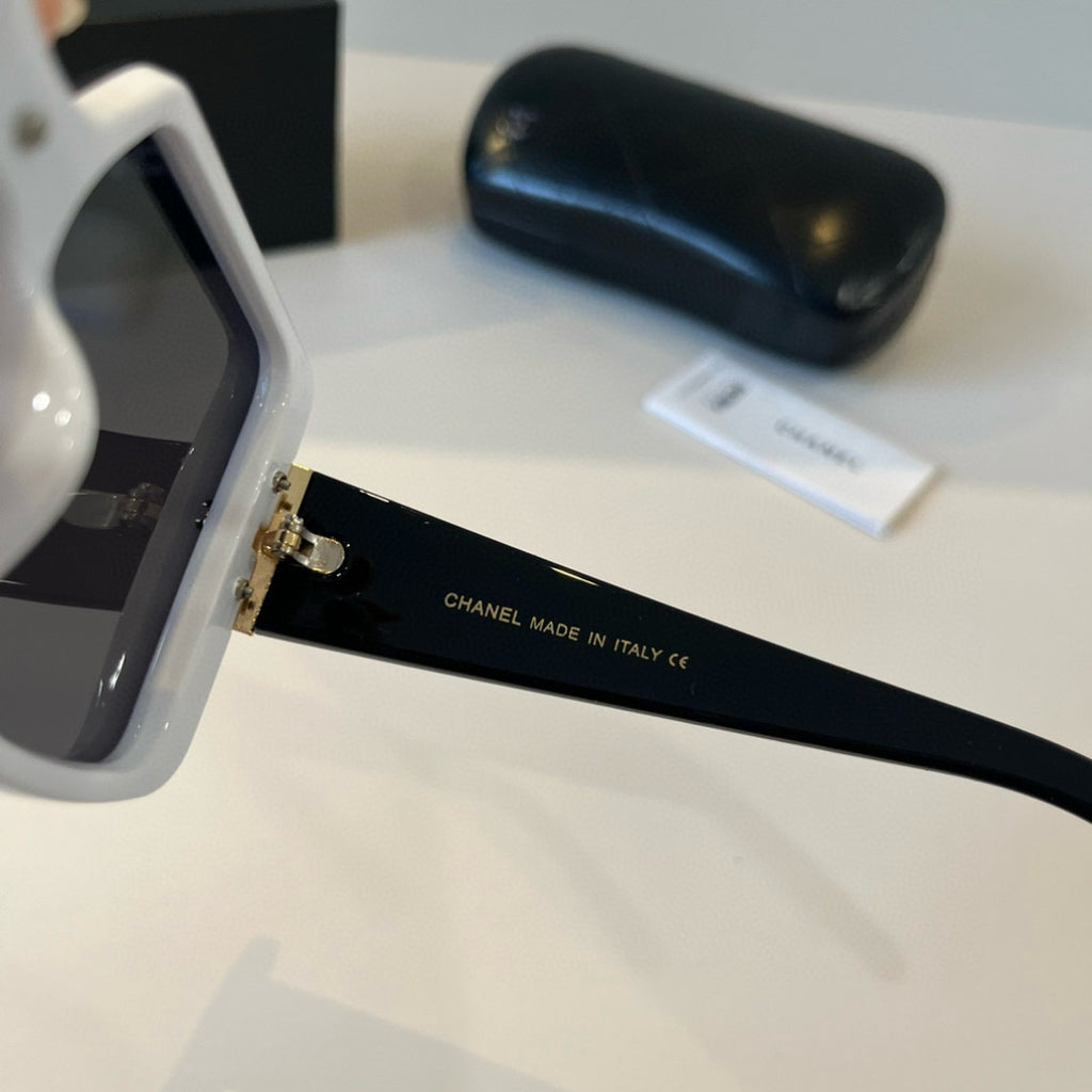 Chanel Polarized Fashion Black Lens Sunglasses for Men & Women - detail image 9