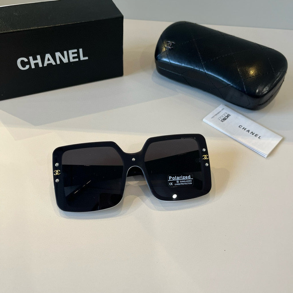 Chanel Polarized Fashion Black Lens Sunglasses for Men & Women - detail image 4