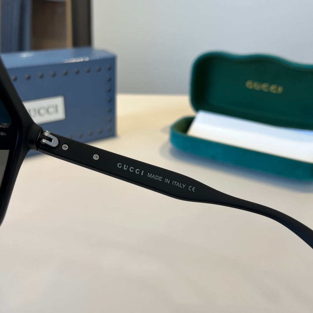 Gucci Fashion Black Lens Sunglasses for Men & Women - 448861 - detail image 5