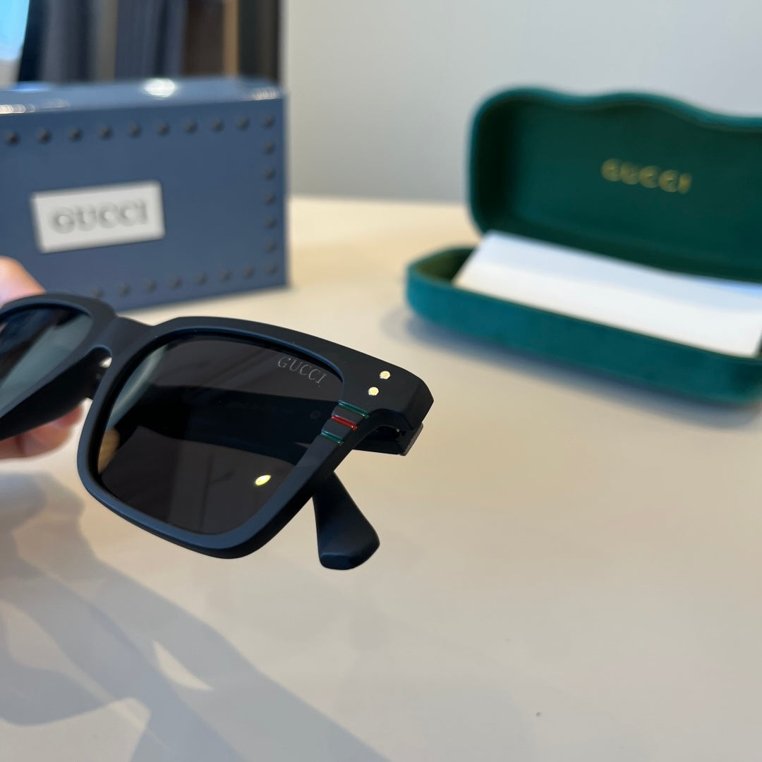Gucci Fashion Black Lens Sunglasses for Men & Women - 448861 - detail image 9