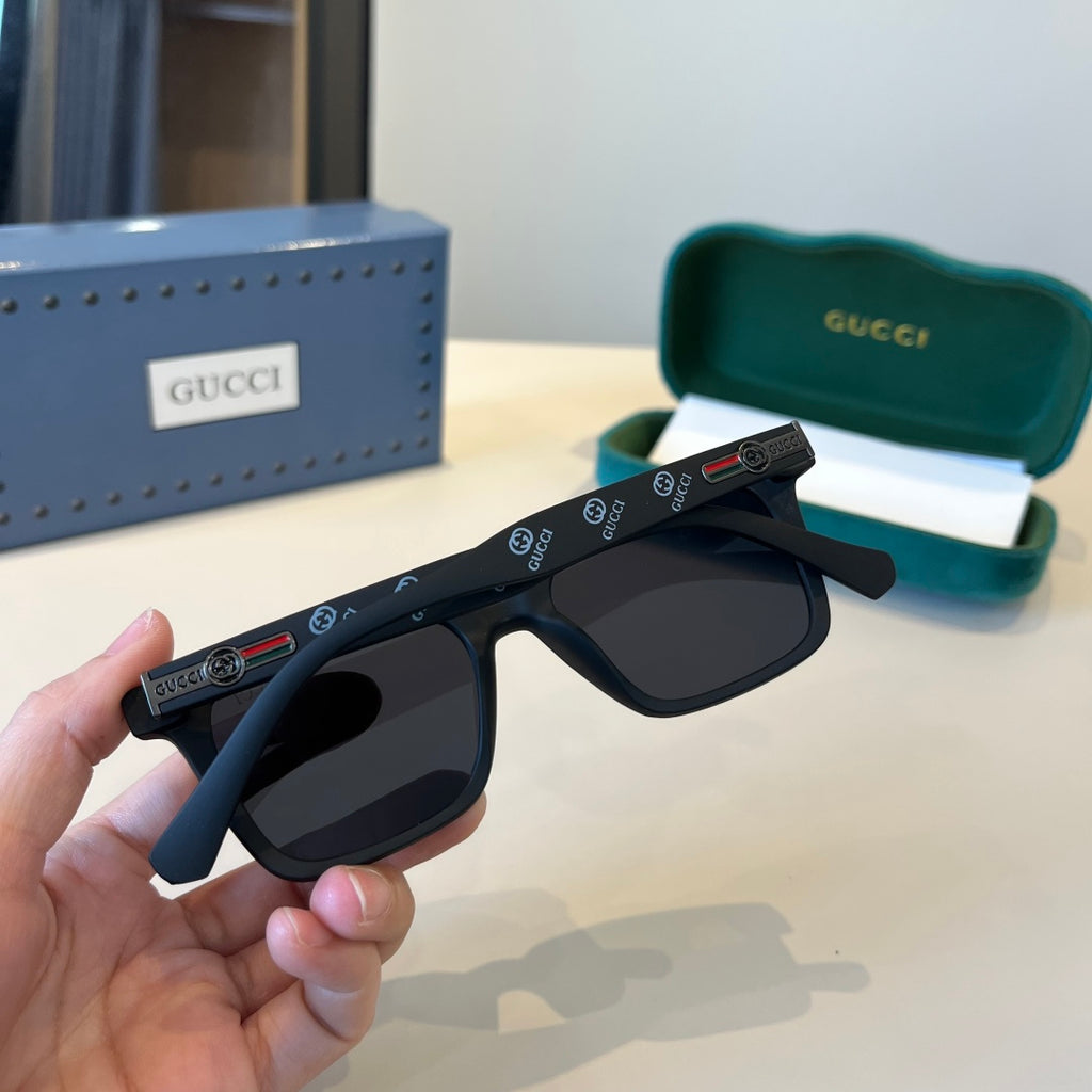 Gucci Fashion Black Lens Sunglasses for Men & Women - 448861 - detail image 7