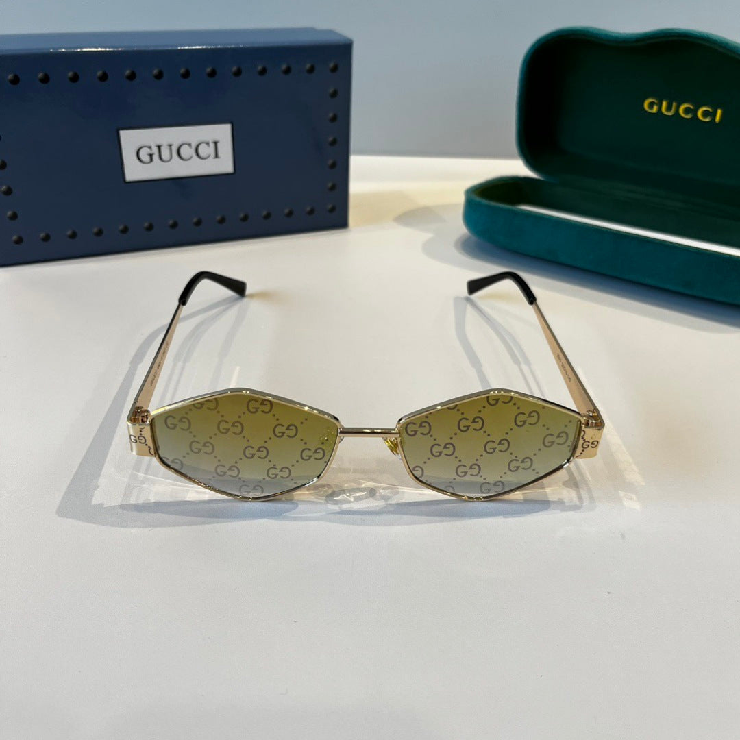 Gucci Fashion Silver Lens Sunglasses for Men & Women - 448845 - detail image 2