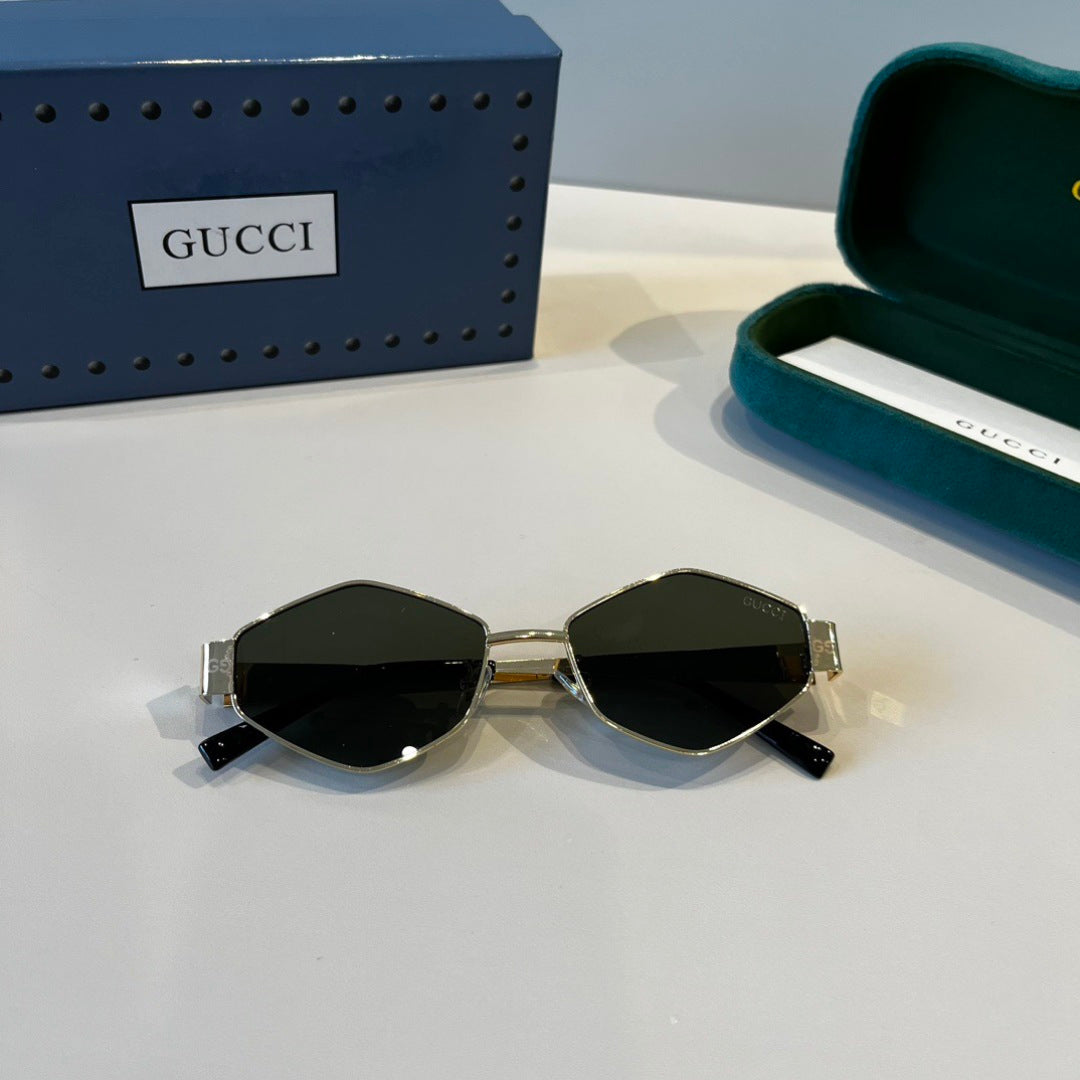 Gucci Fashion Brown Lens Sunglasses for Men & Women - 448846 - detail image 8