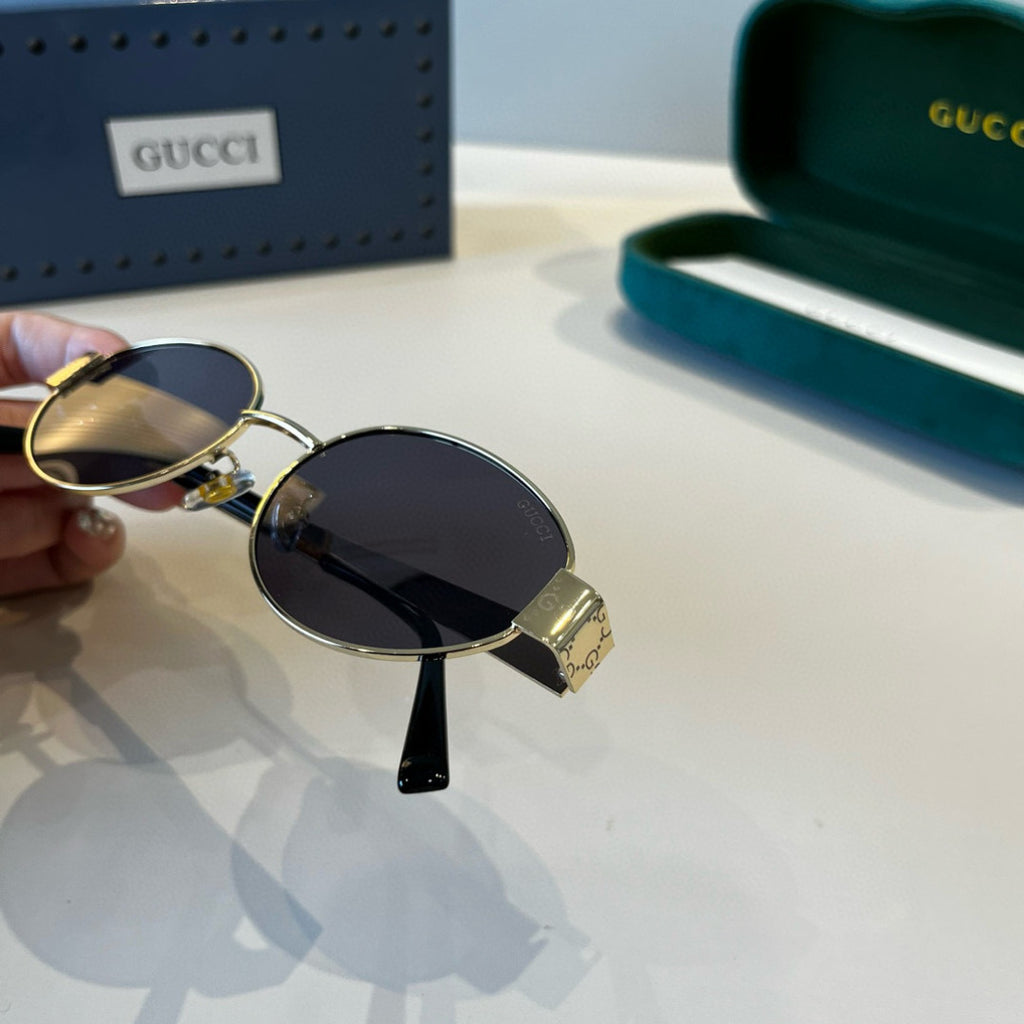 Gucci Oversized Silver Lens Sunglasses for Women - 448847 - detail image 7