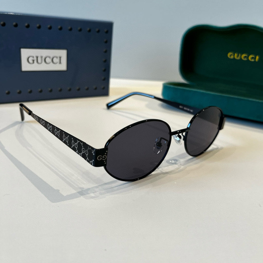 Gucci Oversized Black Lens Sunglasses for Women - 448849