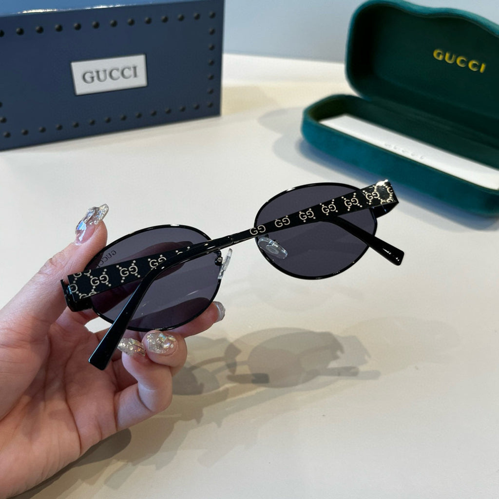 Gucci Oversized Black Lens Sunglasses for Women - 448849 - detail image 6