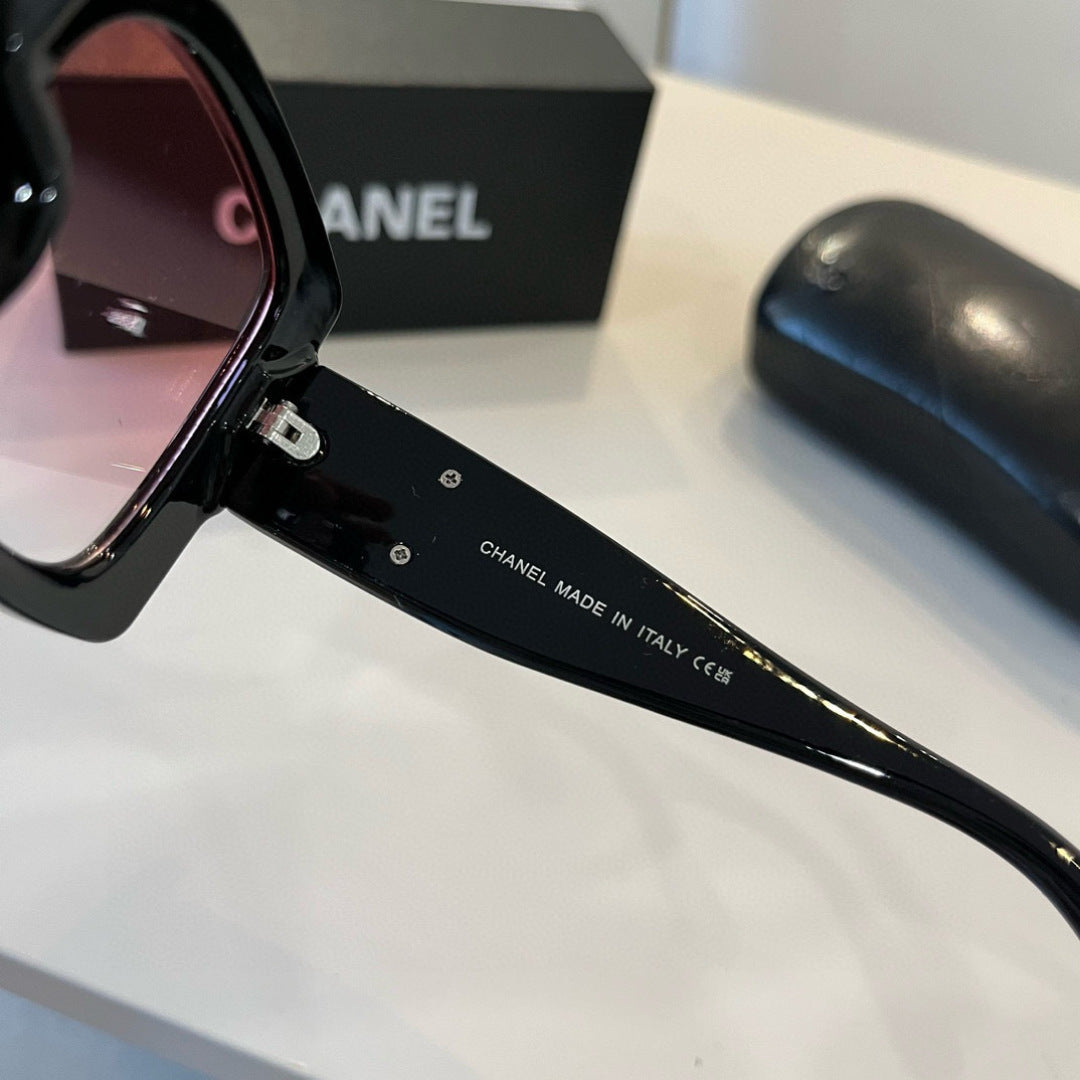 Chanel Fashion Red Lens Sunglasses for Men & Women - 465095 - detail image 8
