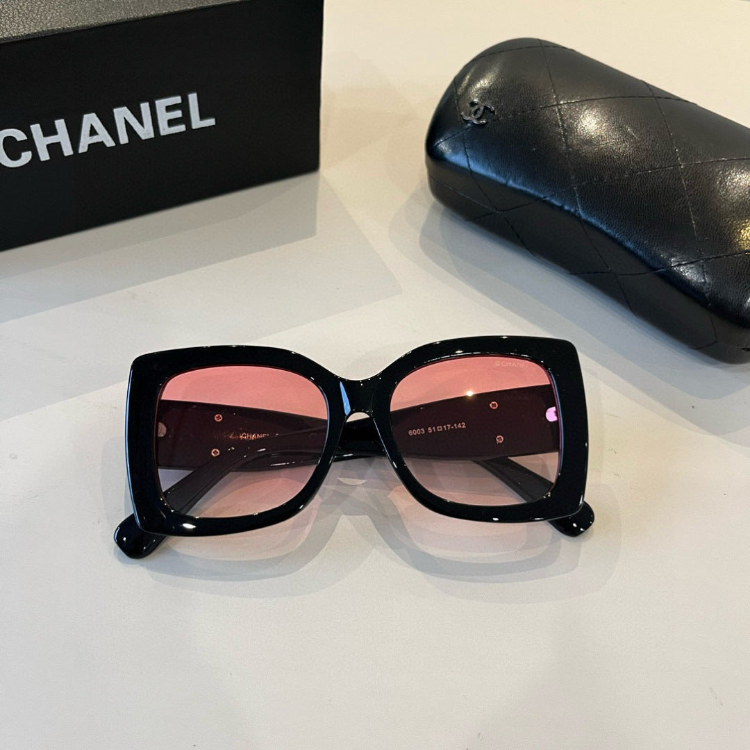 Chanel Fashion Red Lens Sunglasses for Men & Women - 465095 - detail image 5