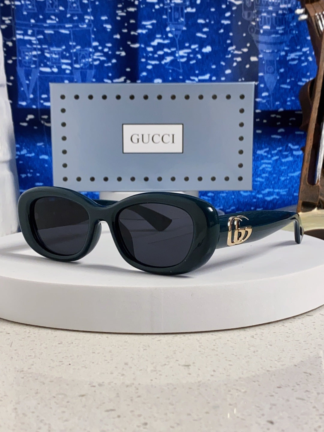 Gucci Oval Black Lens Sunglasses for Men & Women - 486318