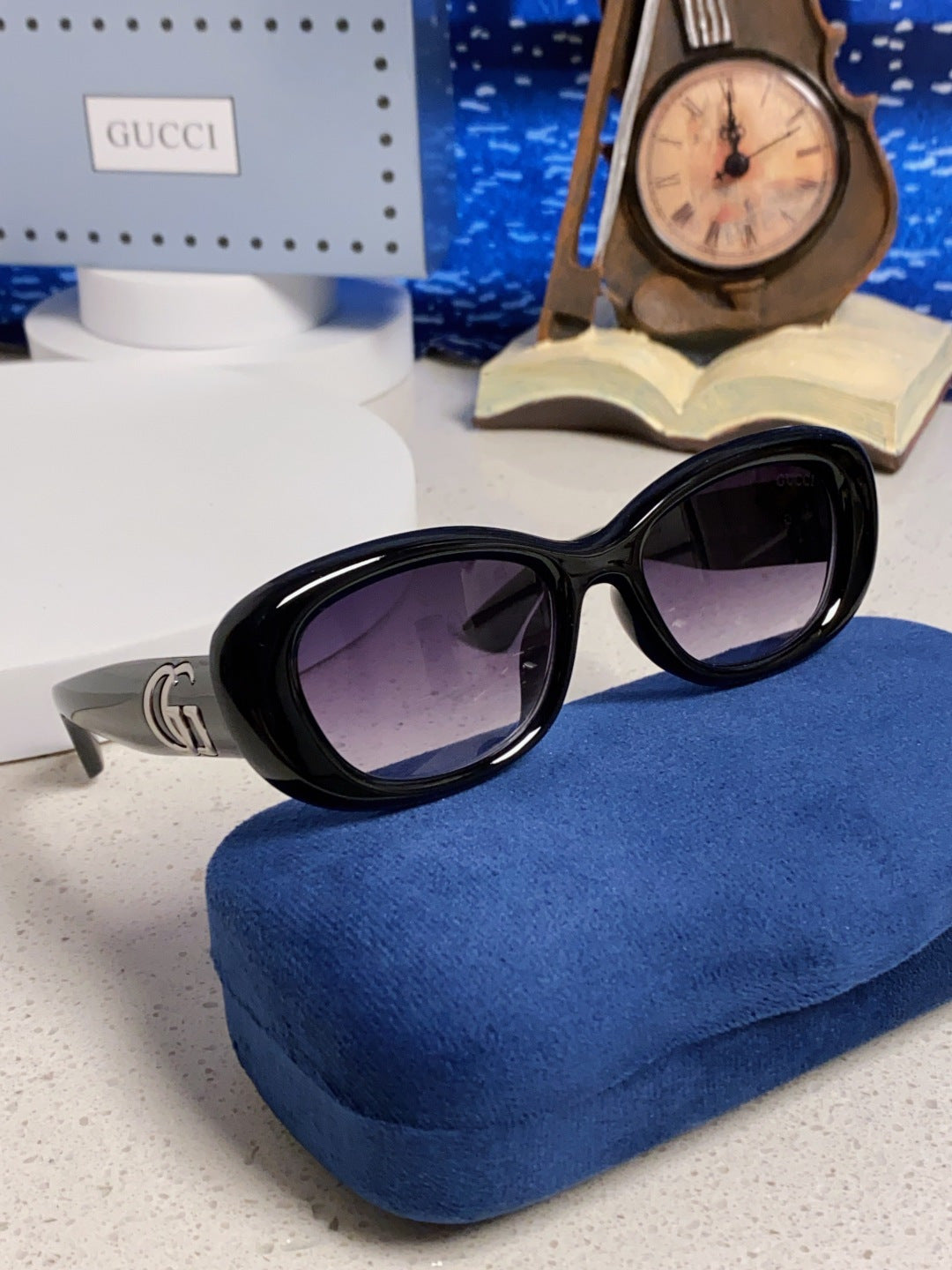 Gucci Oval Silver Lens Sunglasses for Men & Women - detail image 10