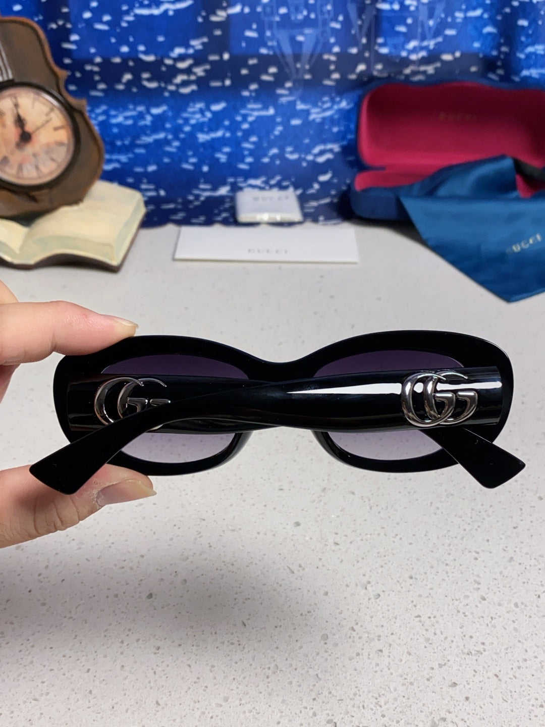Gucci Oval Silver Lens Sunglasses for Men & Women - detail image 5