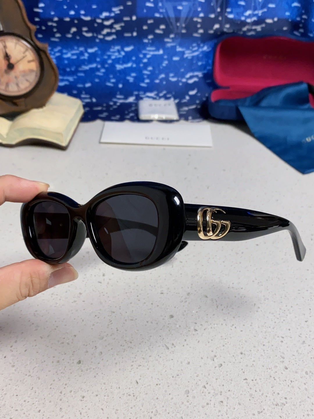 Gucci Oval Gold Lens Sunglasses for Men & Women - detail image 6