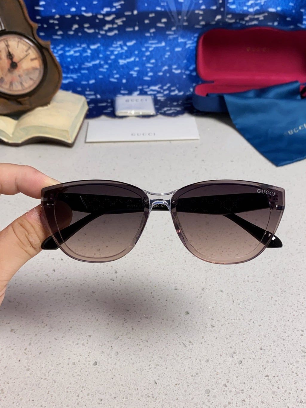 Gucci Cat-Eye Silver Lens Sunglasses for Men & Women - 486324 - detail image 4