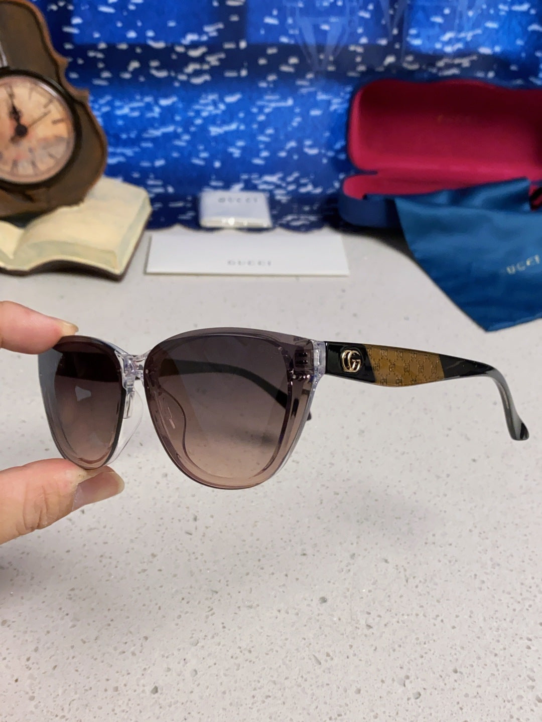 Gucci Cat-Eye Silver Lens Sunglasses for Men & Women - 486324 - detail image 6