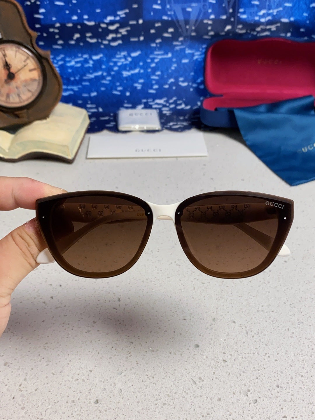 Gucci Cat-Eye Brown Lens Sunglasses for Men & Women - detail image 4
