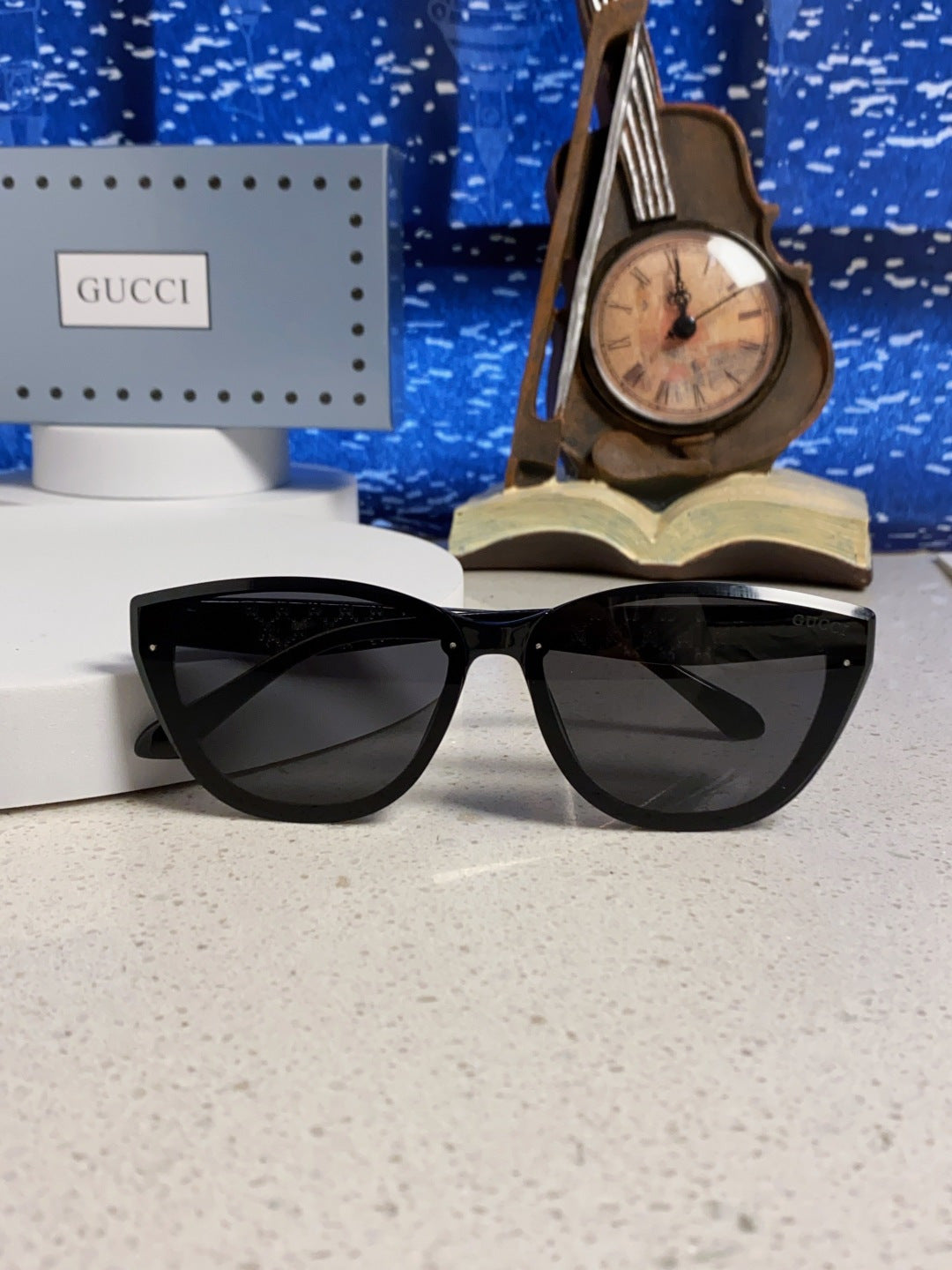 Gucci Cat-Eye Black Lens Sunglasses for Men & Women - detail image 9