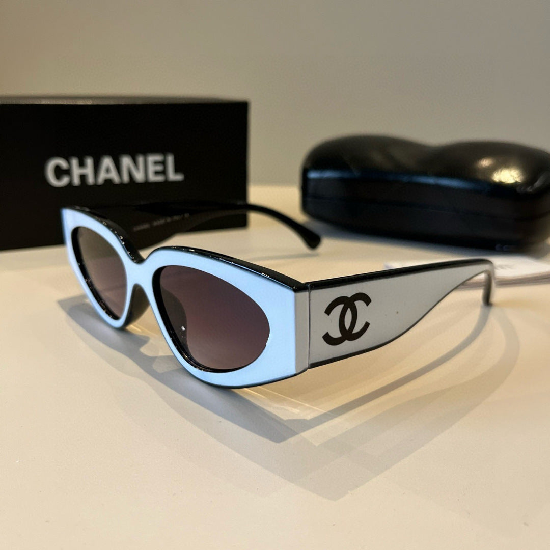 Chanel Fashion Gold Lens Sunglasses for Men & Women - 486670 - detail image 3