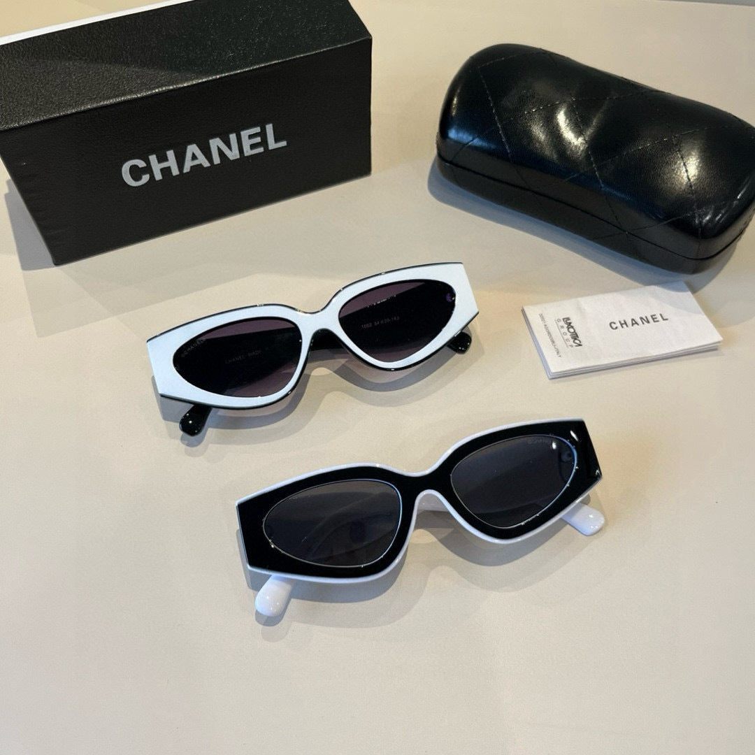 Chanel Fashion Black Lens Sunglasses for Men & Women - 486671 - detail image 10