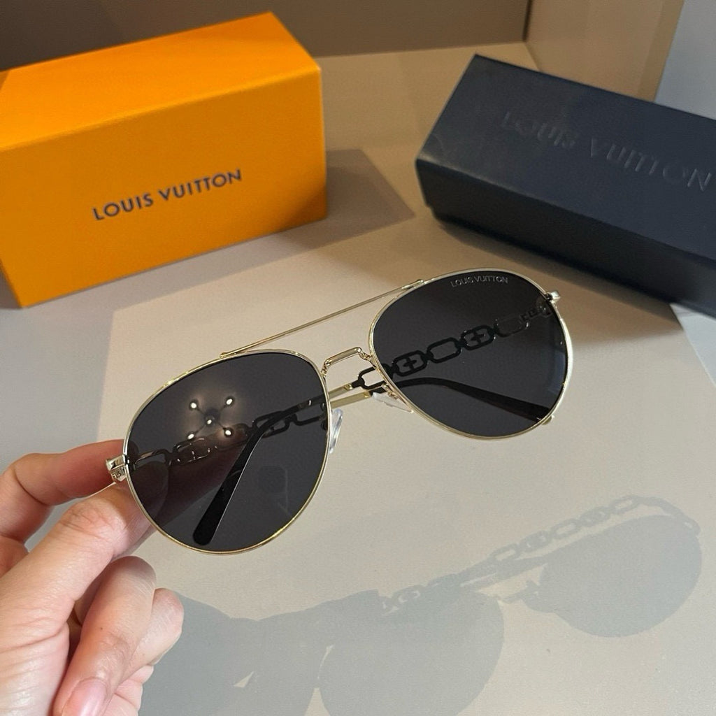 Louis Vuitton Aviator Gold Lens Sunglasses for Women - detail image 5