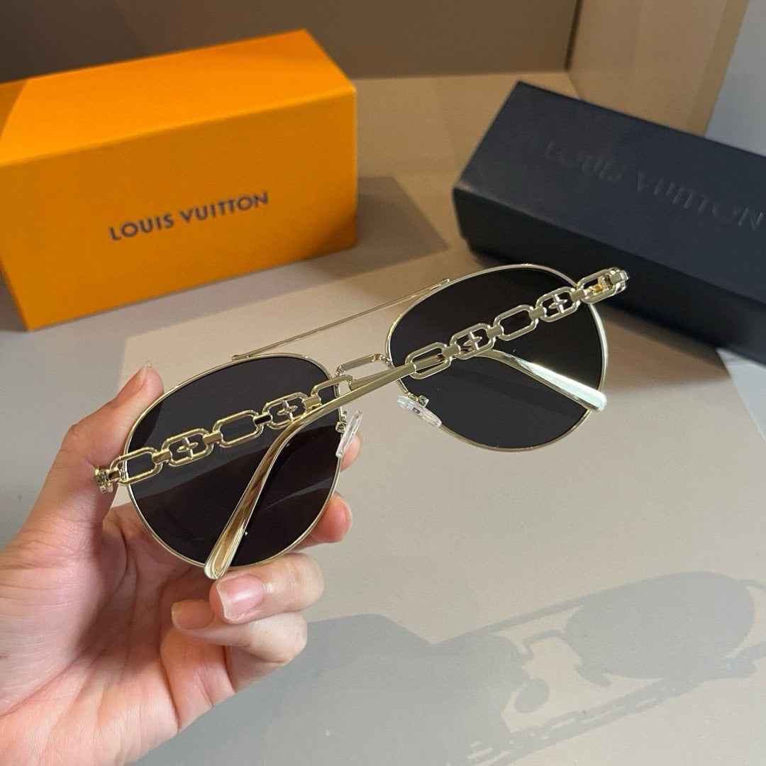 Louis Vuitton Aviator Gold Lens Sunglasses for Women - detail image 7