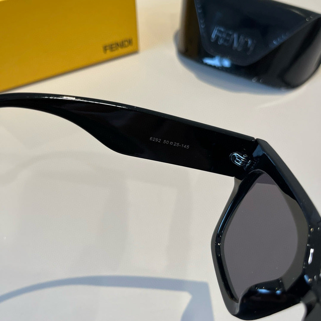 Fendi Fashion Black Lens Sunglasses for Men & Women - 466194 - detail image 10