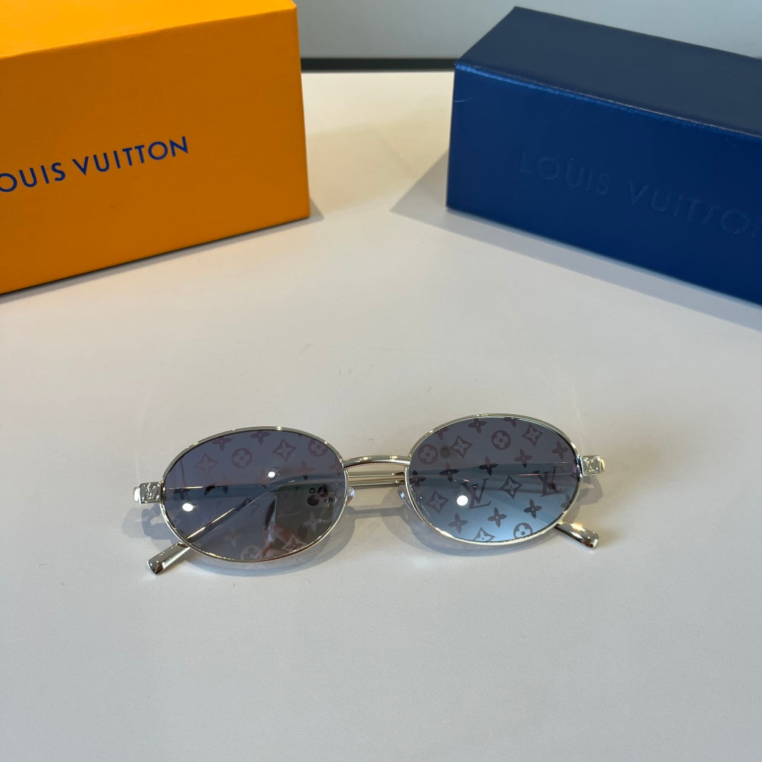 Louis Vuitton Metal Fashion Silver Lens Sunglasses for Men & Women - 486157 - detail image 8