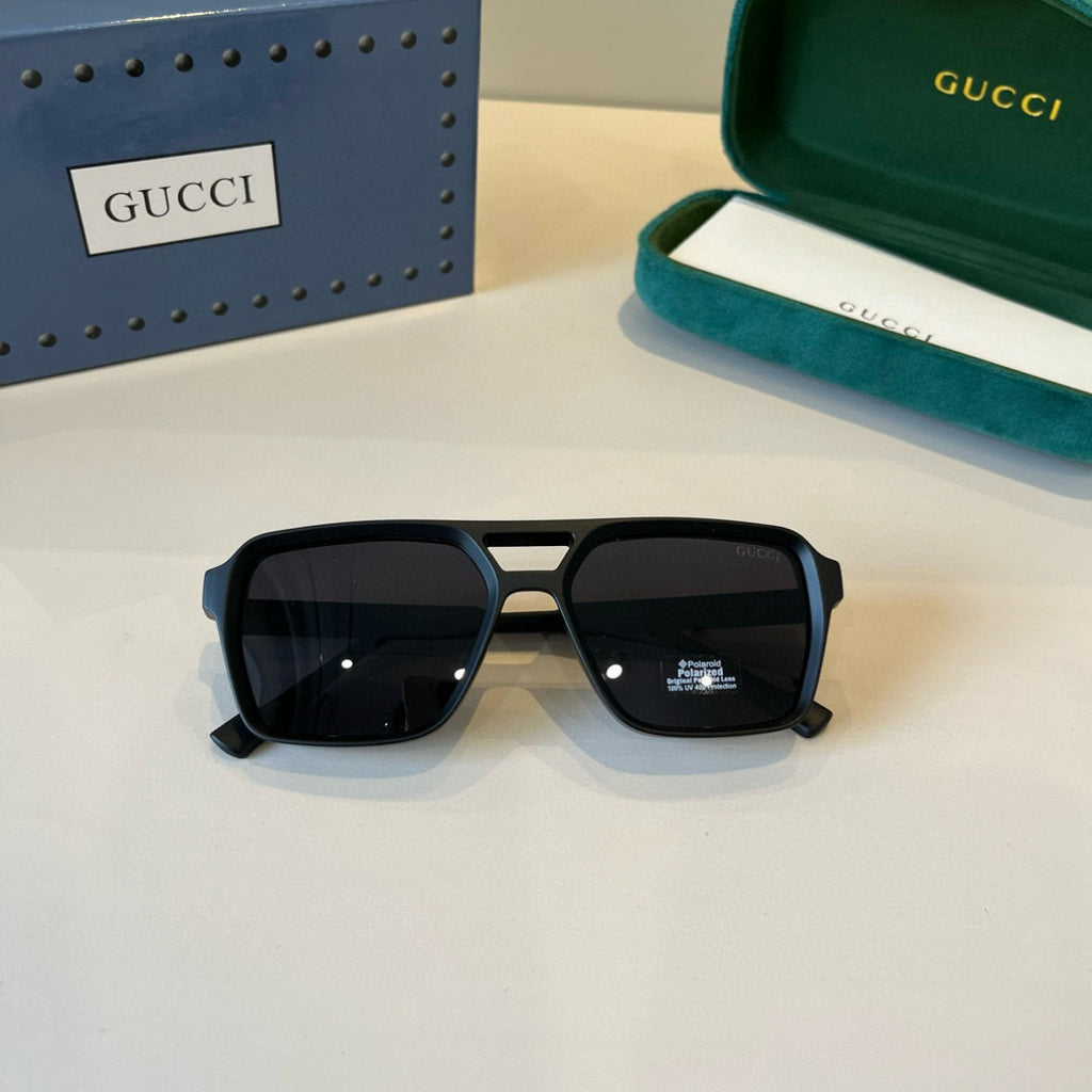 Gucci Oversized Black Lens Sunglasses for Men & Women - 486452 - detail image 6