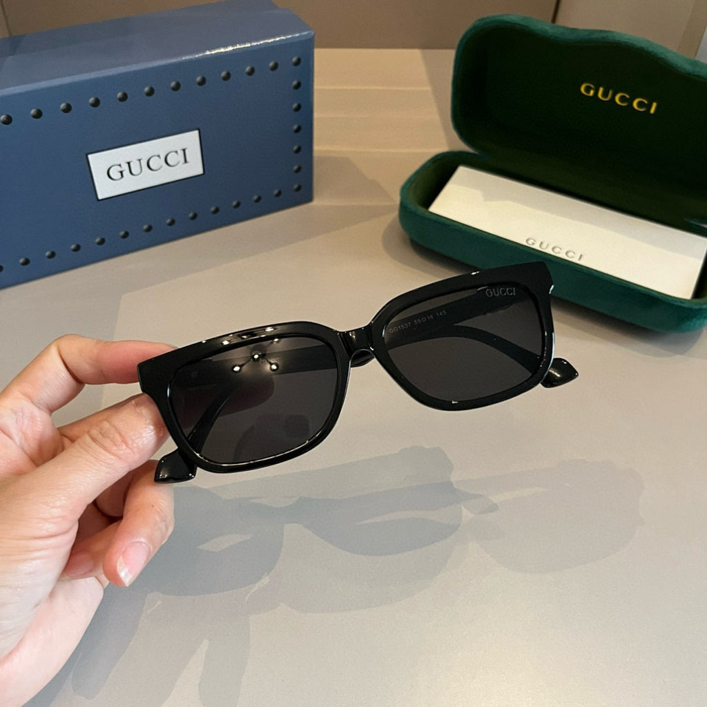 Chanel Oversized Brown Lens Sunglasses for Men & Women - 464865 - detail image 2