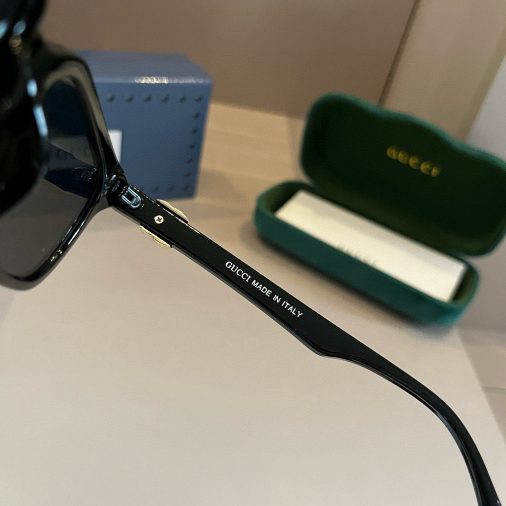 Chanel Oversized Brown Lens Sunglasses for Men & Women - 464865 - detail image 9