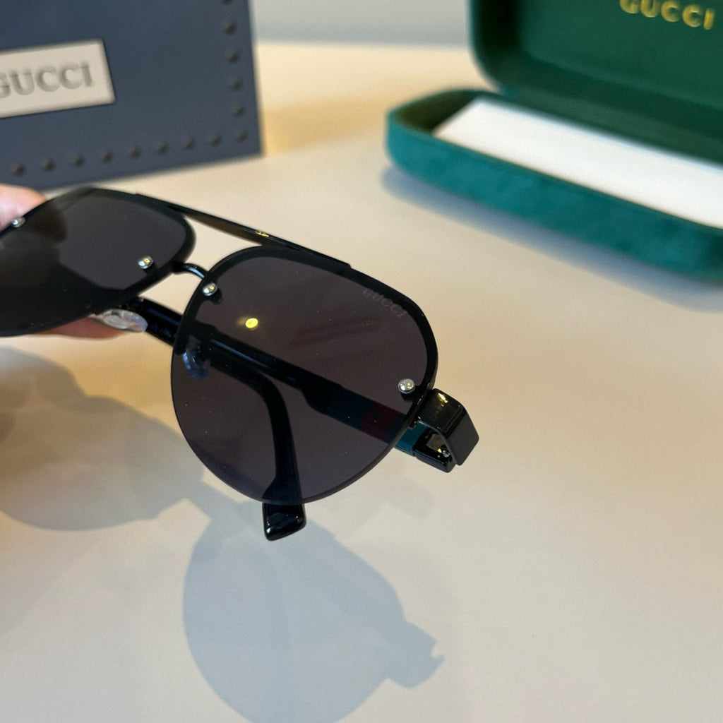 Gucci Metal Aviator Black Lens Sunglasses for Men & Women - detail image 6