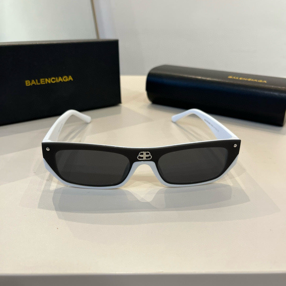 Balenciaga Rectangular Silver Lens Sunglasses for Men & Women - 358640 - detail image 2