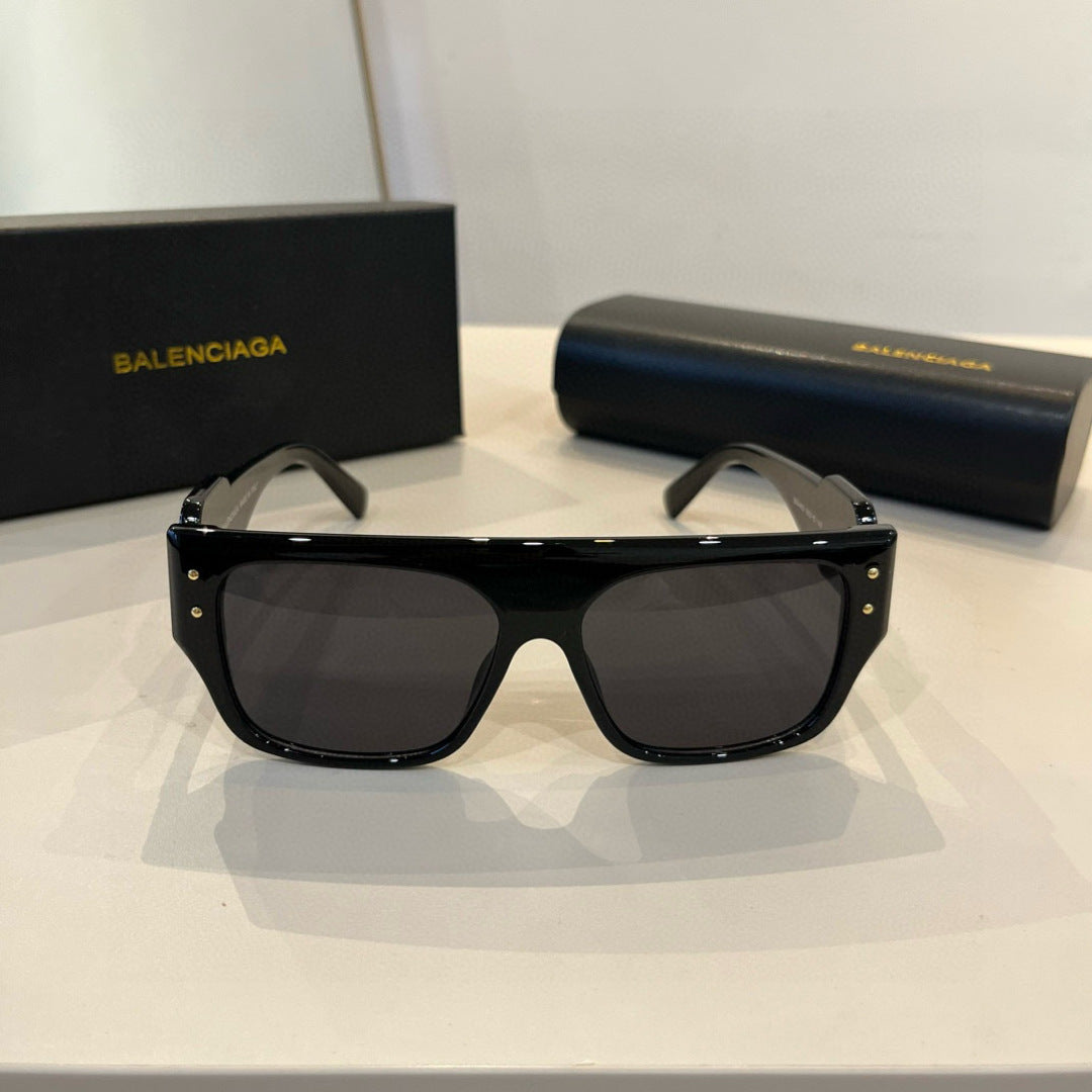 Balenciaga Rectangular Black Lens Sunglasses for Men & Women - 466043 - detail image 2