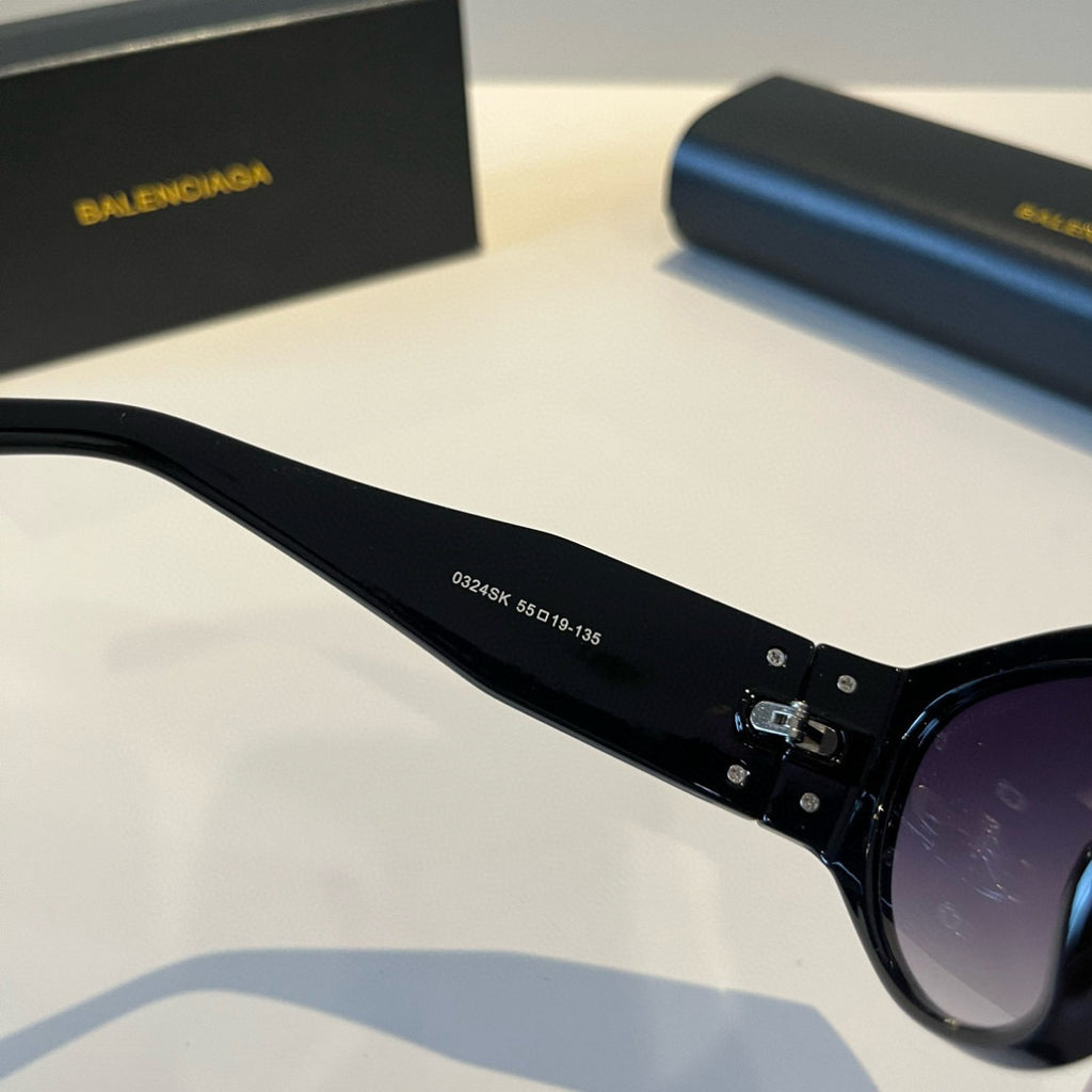 Balenciaga Rectangular Black Lens Sunglasses for Men & Women - 358662 - detail image 6