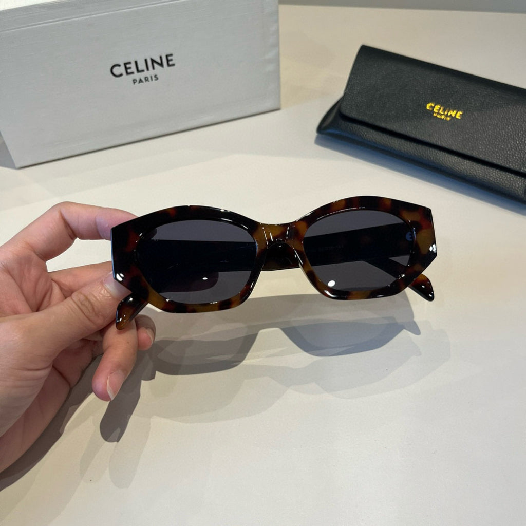 Celine Fashion Black Lens Sunglasses for Men & Women - 382553 - detail image 6