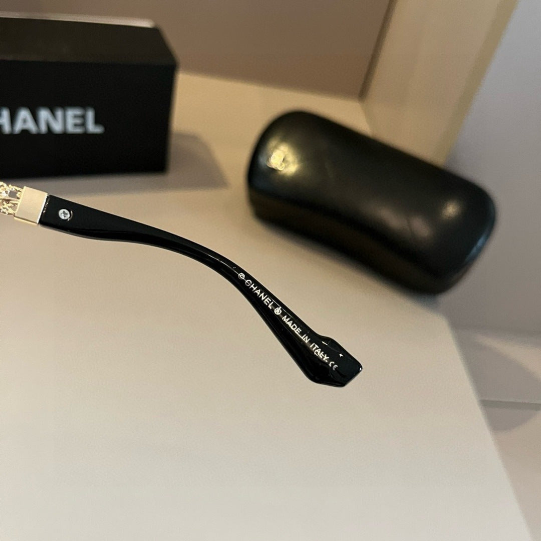 Chanel Fashion Gold Lens Sunglasses for Men & Women - 465157 - detail image 9